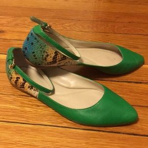 Nine West green flats w/ snakeskin heel, Sz. 6.5